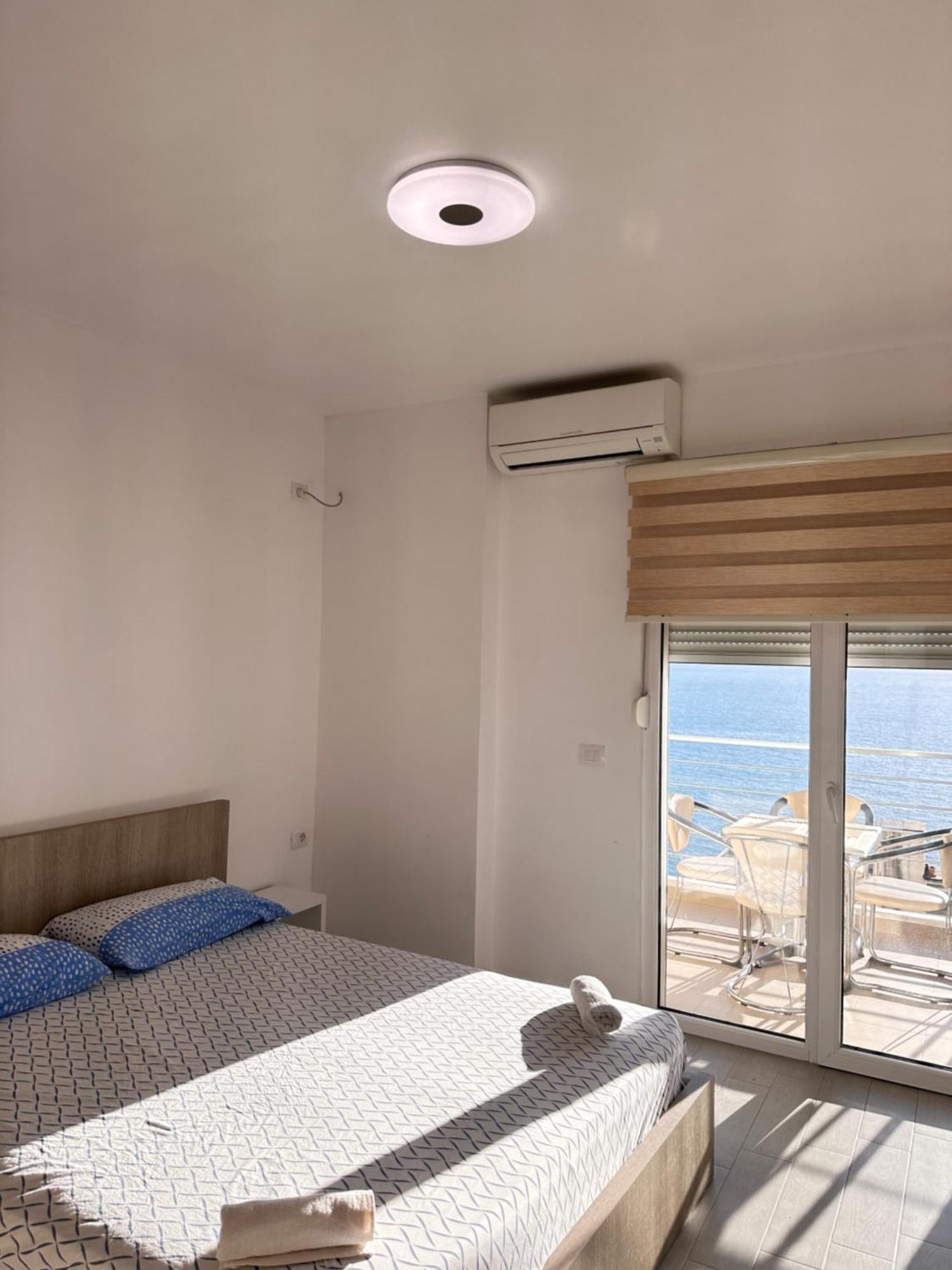 Rose Sea View Apartment Саранде Екстериор снимка